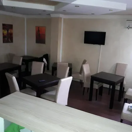 Di Uno Hostel Belgrad