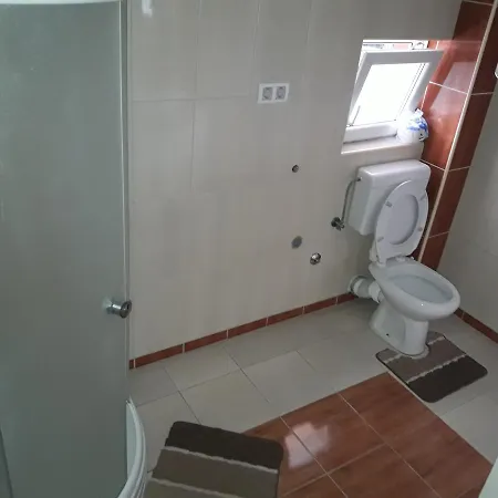Hostel Di Uno *
