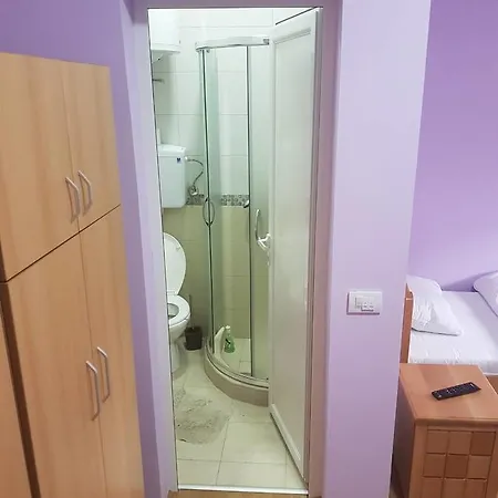 Di Uno Belgrad